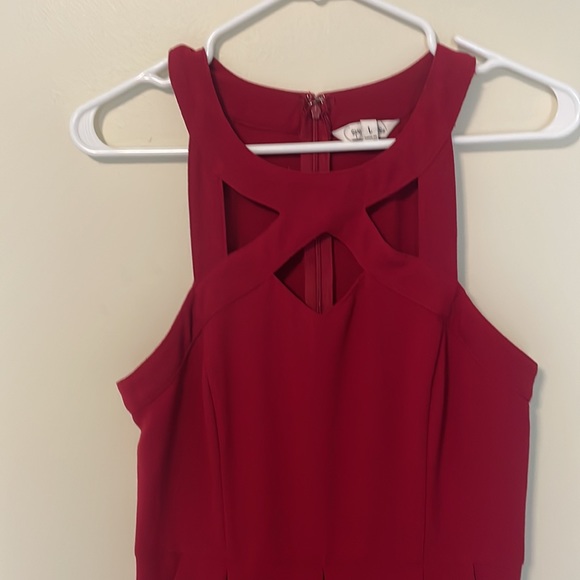 Dress - Picture 2 of 5